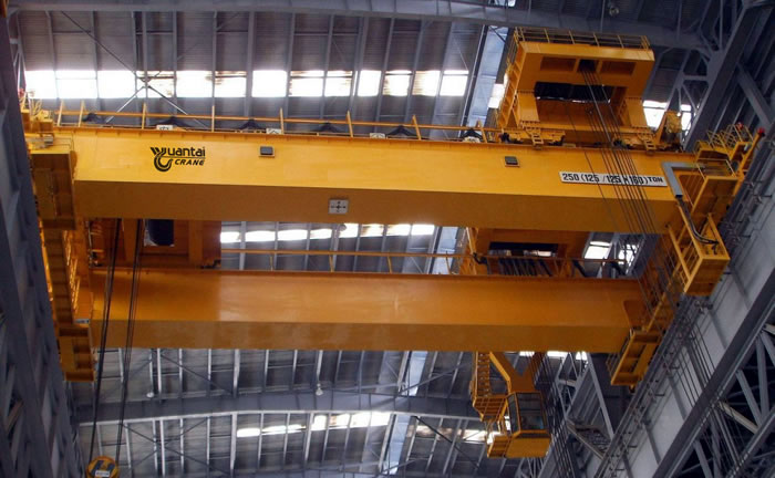 Yuantai double trolley double girder bridge crane / 200 tons maximum lifting factory direct sales