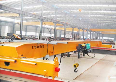 Single girder overhead crane for general material handling 