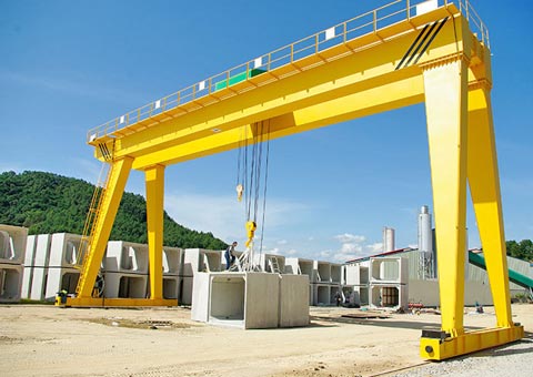 gantry crane for outdoor conceret block handling 