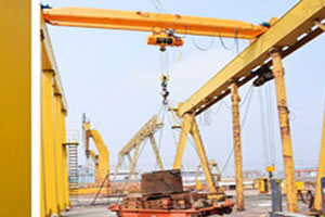 Load testing of single girder overhead crane before delivery