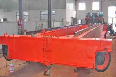 Main girder -  Main parts of ladle overhead crane 