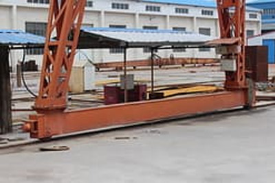 A frame truss structure of single girder gantry crane 