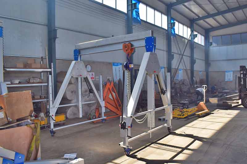 Aluminum Gantry Crane:  Portable, Adjustable, Light Weight Gantry