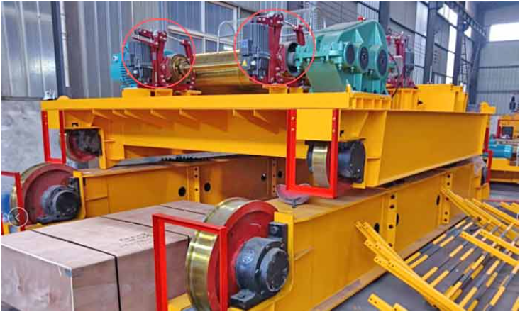 Double brakes on casting cranes