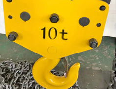 Hook with safety latch- hook mounted chain hoist parts 