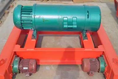 Electric cable hoist fixed on the double girder trolley for double girder cranes