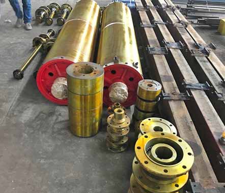 Crane parts and compoents of the 20 ton crane