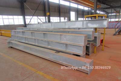 Galvanized columns and runway supporing beams to prevent corrosion in hot steem workshop
