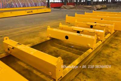 End carriages of overhead crane after painting