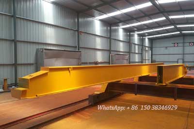 Painting of main girder for 3.2 ton overhead beam cane for sale France