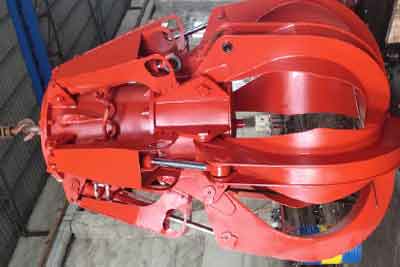 Orange peel grab bucket required by Algeria client