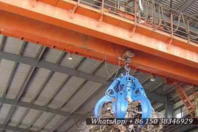 Steel scrape handling grab bucket crane