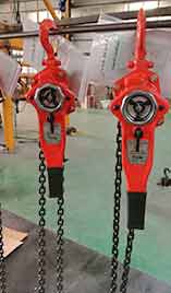 Leaver chain hoist 