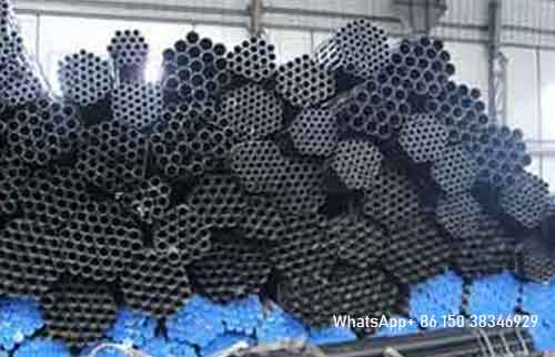 The steel pipes of the Saudi Arabian clients who need the 5 ton overhead crane