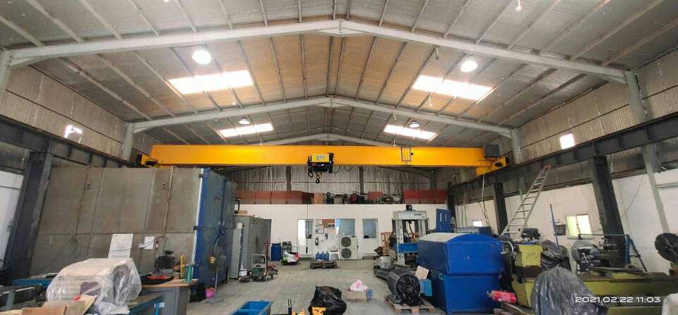 10 ton single girder overhead crane fininshed installation in Saudi Arabia