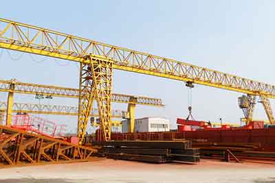 Double Cantilever Gantry Crane with Truss Girder Design 10 ton for sale