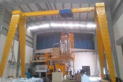 Single girder gantry crane 12 ton with low headroom hoist for indoor use