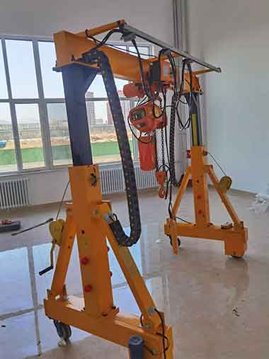 Adjustable height a Frame portable gantry crane Vietnam