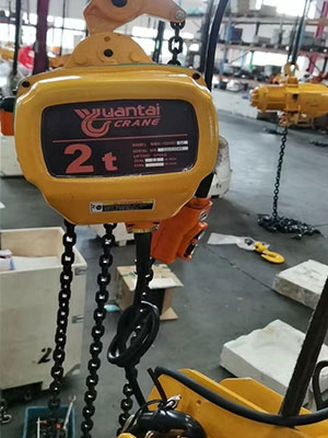 2 ton electric chain hoist for sale Pakistan