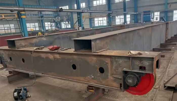 Main girder of explosion proof overhead crane under construction