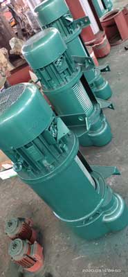 Wire rope hoist for top runing single girder crane