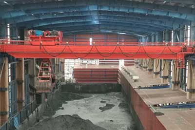 automatic overhead crane with grab bucket  60 ton 