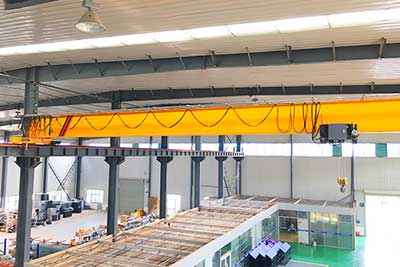 Top running overhead rail crane