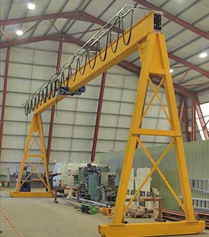 Full gantry crane for warehouse with single girder design 