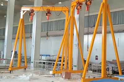 1 Ton Portable Gantry Crane: