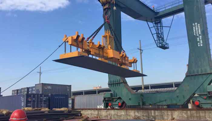 Double Girder Gantry Cranes for Outdoor Steel Plate Handling 