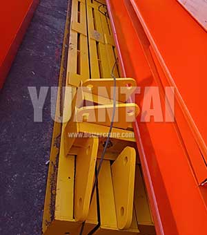 End carriages of underhung or under running suspension crane 10 ton 