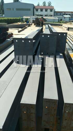 Runway columns of single girder top running overhead crane for sale Iran