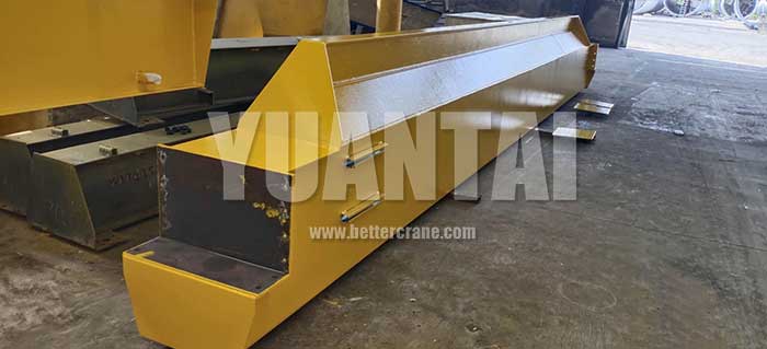 Painted overhead crane main girder 