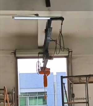 Telescoping overhead bridge crane crane