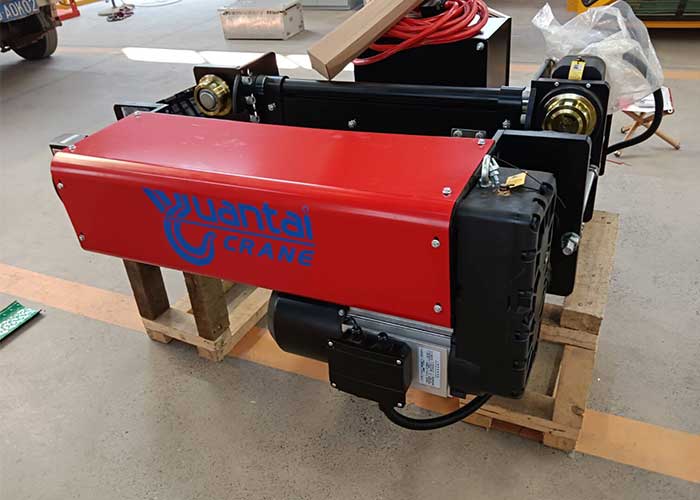 European Style Electric Wire Rope Hoist with Low Headroom Design 