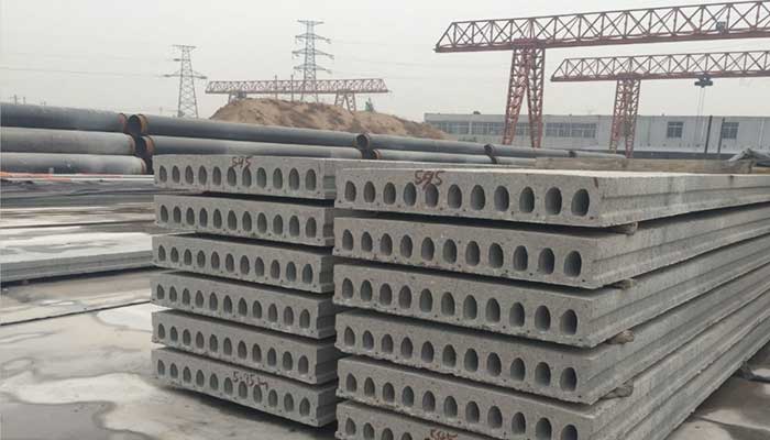 Single girder gantry crane with electric hoist for sale
