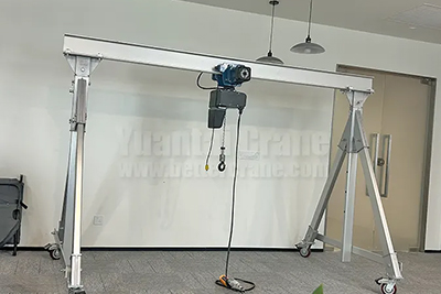 Aluminum Gantry Cranes: Sanitary Cranes for Beverage Production
