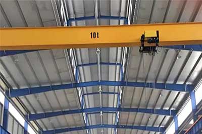 How Custom Features Influence the Cost of a 10-Ton Overhead Crane