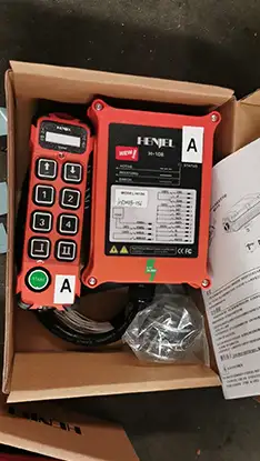 Wireless remote controller for electric hoist