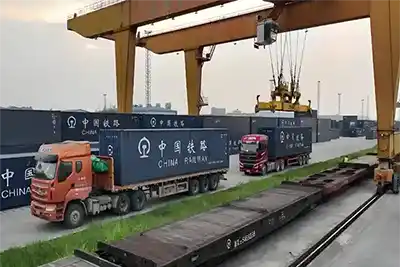 RTG vs. RMG Cranes: Cost Comparison for Rail Container Operations