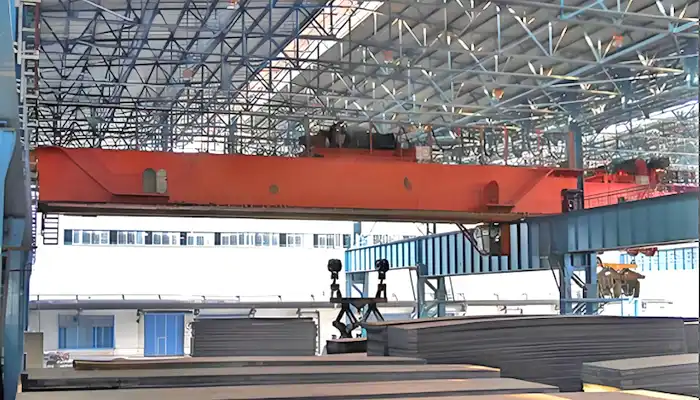 Overhead bridge crane for billet handling