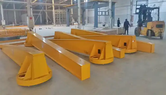 cantilevers of 6 sets of floor jib cranes 
