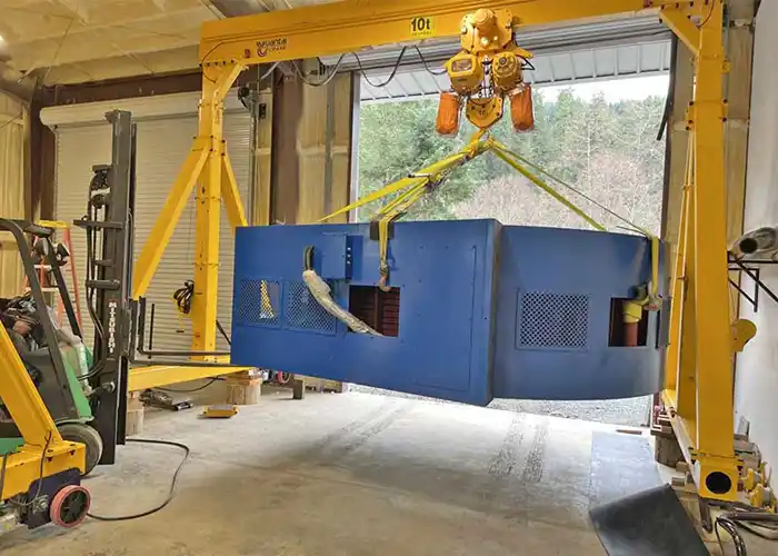 10 ton mobile gantry crane for sale , customized for your needs 