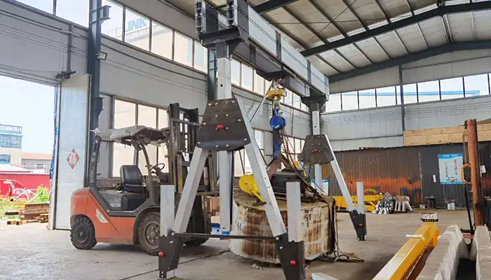 3 ton portable aluminum gantry crane for shipboard for material handling 