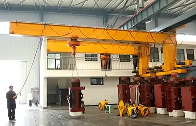 Wall Travelling Jib Crane with Chain Hoist | Yuantai Crane Video
