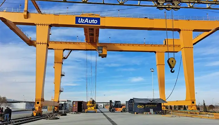 41 ton rail mounted gantry crane for container handling 