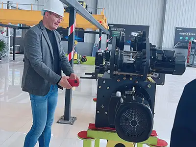 uantai Crane engineers introducing FEM standard hoist technology to Spanish clients